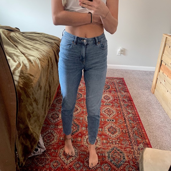 American eagle MOM jeans - Picture 1 of 4